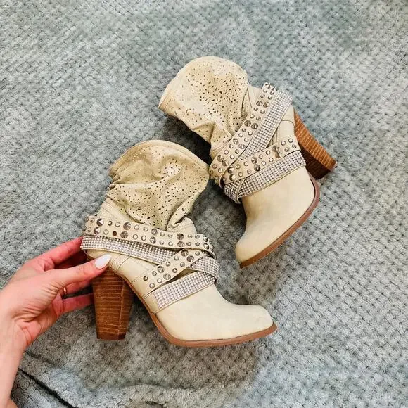 vintage retro y2k faux leather gaudy white belted western ankle boot cutouts - Picture 1 of 5